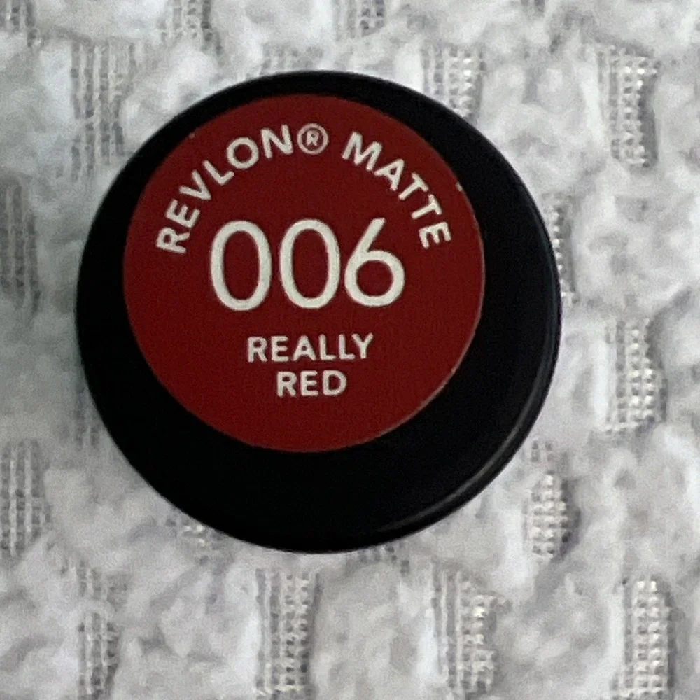 Revlon Matte Lipstick 006 Really Red Cream Discontinued Formula Sealed NOS